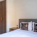 Kings Apartments, Hudson Quarter Apartment