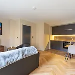 Kings Apartments, Hudson Quarter Apartment York