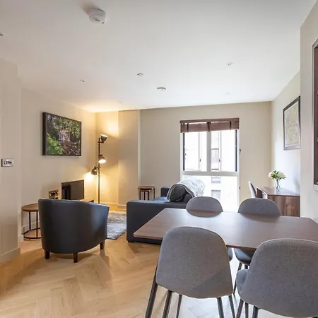 Kings Apartments, Hudson Quarter