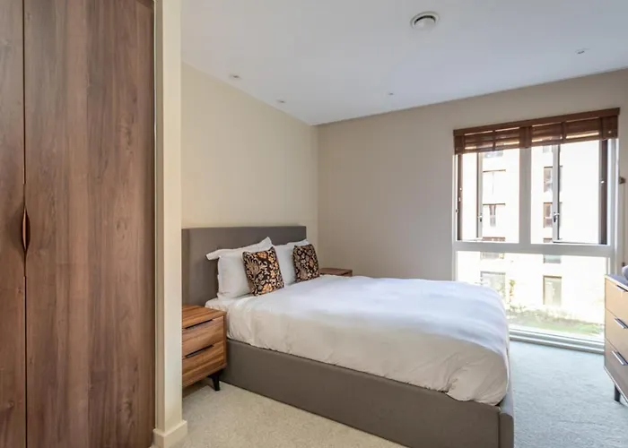 Kings Apartments, Hudson Quarter * York