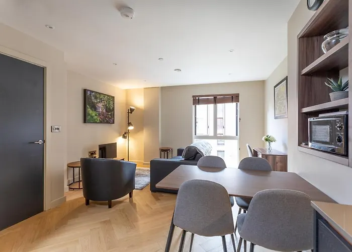 Kings Apartments, Hudson Quarter